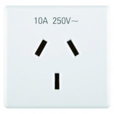 Gewiss GW20357 SYSTEM Modul zásuvky 2P+E 10A 250V, AUT, bílá