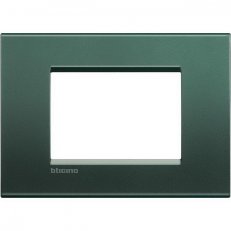 BTICINO LIVINGLIGHT RÁMEČEK HRANATÝ 3MODULOVÝ ZELENÝ LNA4803PK